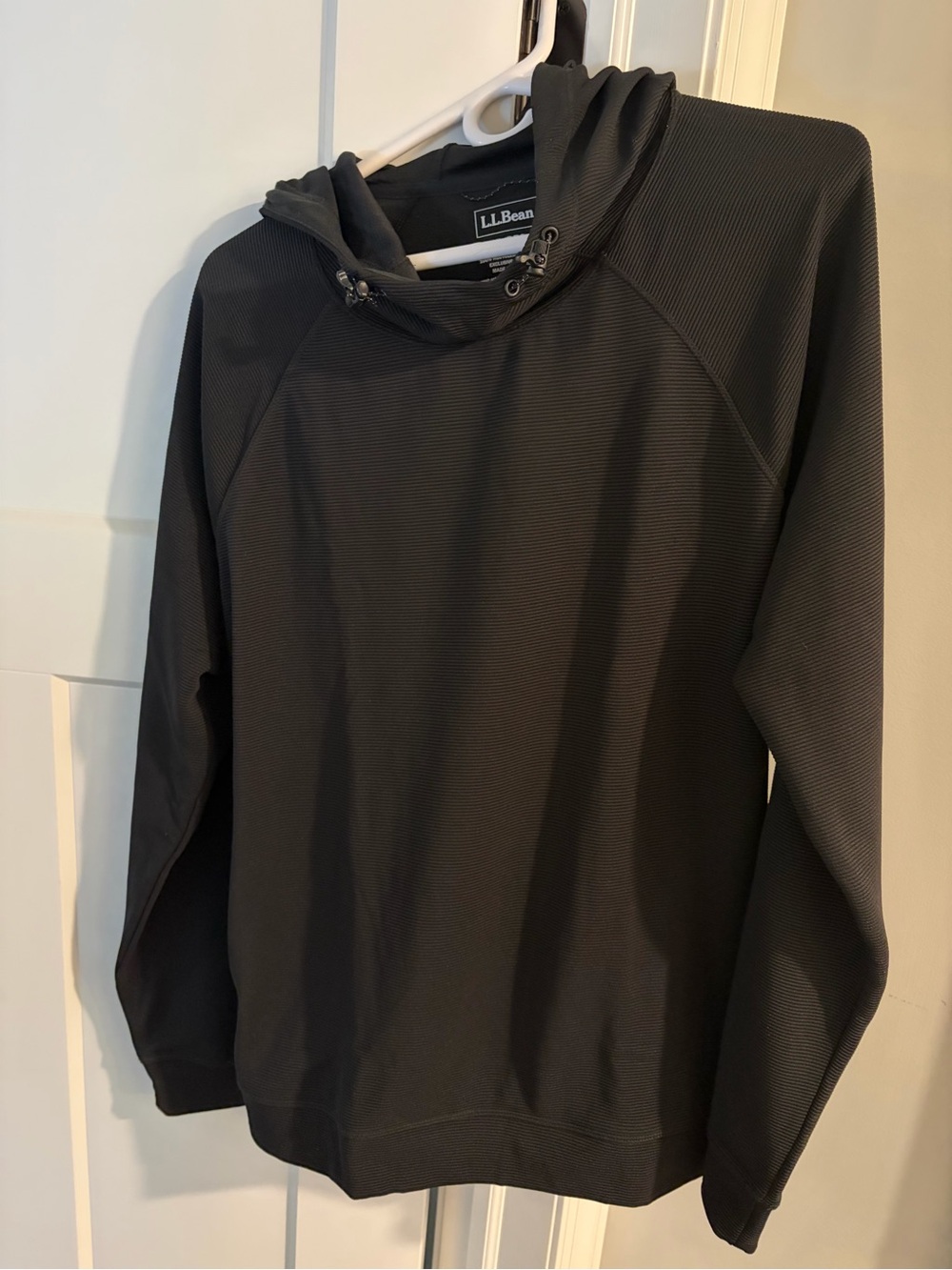 L.L.Bean Women's Black Hoodie - XL (NEVER WORN)